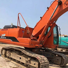Load image into Gallery viewer, Used Crawler Excavator Second Hand Construction Equipment Original Machine Doosan Daewoo DX215-9E DX215-9C DX215-9C ACE DX215-5B for Sale